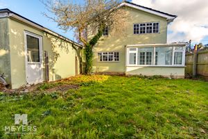 Photo 13- click for photo gallery